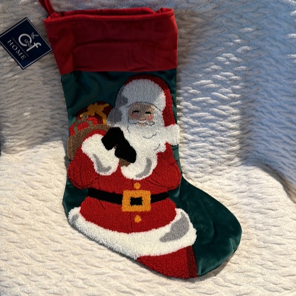 C and F Home SANTA Hooked Christmas Stocking - Picture 2 of 3